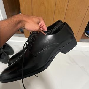 Men’s Black dress shoes size 42